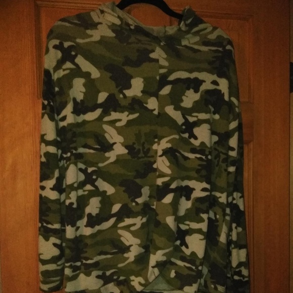 Poof Hoodie - Picture 1 of 4